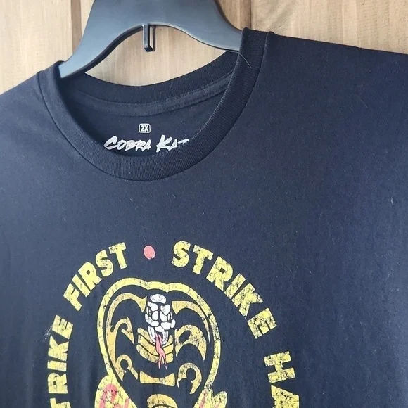 Cobra Kai 2XL by Ripple Junction - Picture 2 of 4